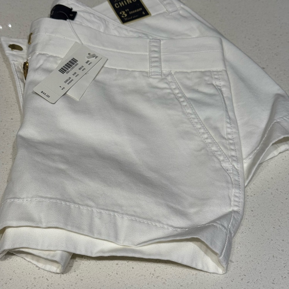 NWT J. Crew women’s White Shorts size 4  (3 inch inseam) - Picture 2 of 11